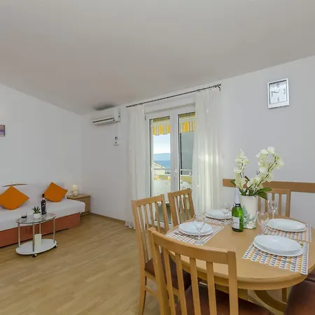 Srecko Apartament Duće