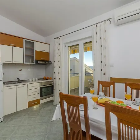 Apartament Srecko *